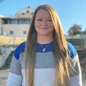 Meet your Posher, Danelle